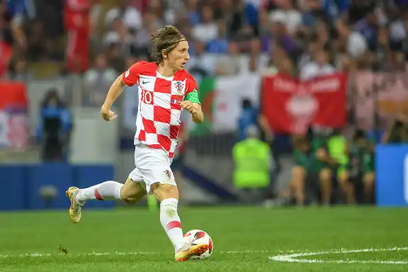 luka-modric-midfield